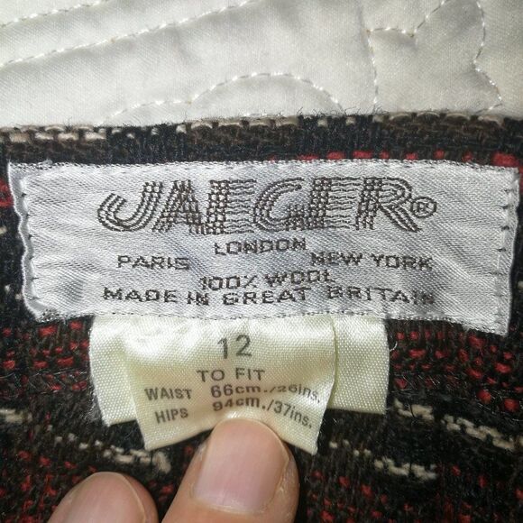 Vintage JAEGER Stripes Red & Black Pleated Wool Midi Skirt Size Medium - Picture 8 of 12